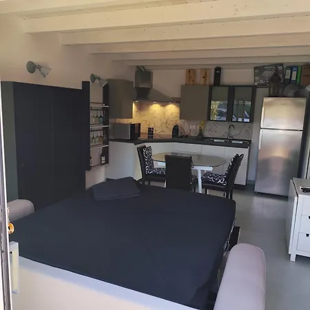 Appartement Monolocale Red Robin Carbonia