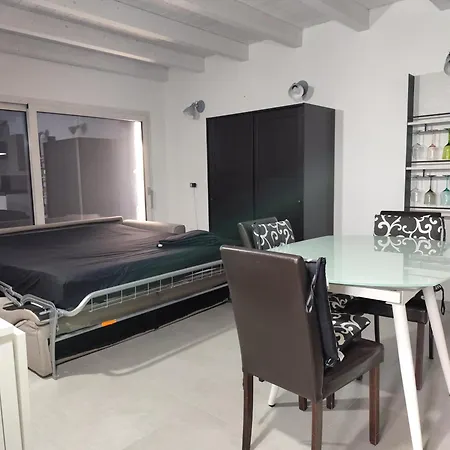 Appartement Monolocale Red Robin Carbonia